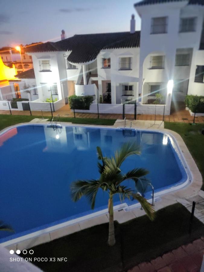Apartamento Vacacional Maximo 4 Personas Ново-Санкті-Петрі Екстер'єр фото