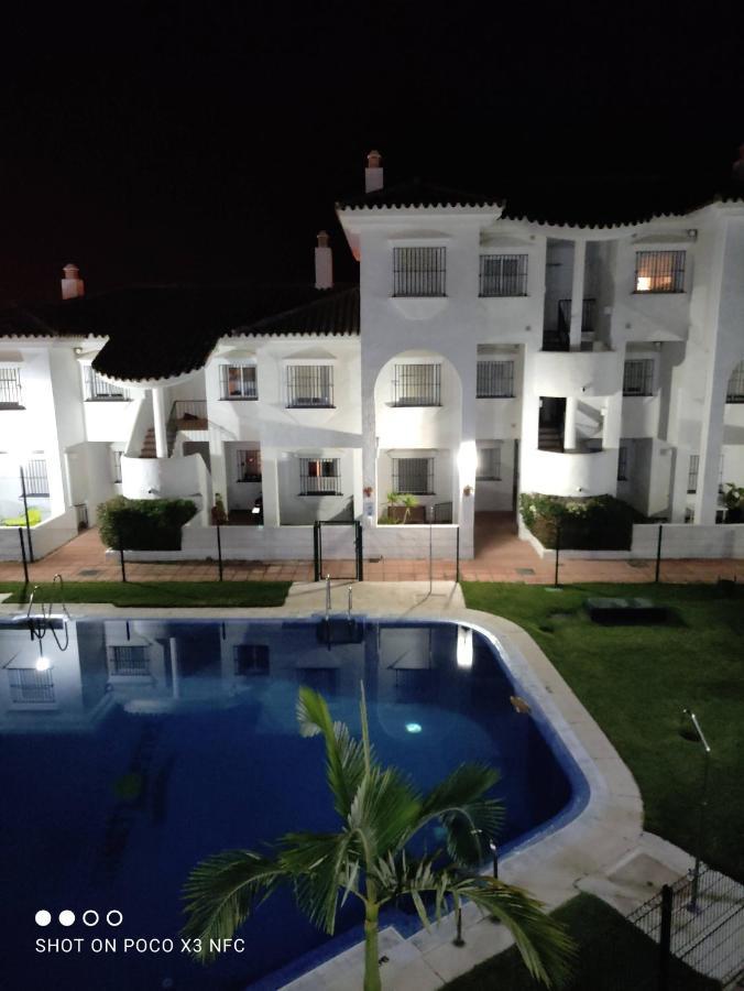 Apartamento Vacacional Maximo 4 Personas Ново-Санкті-Петрі Екстер'єр фото